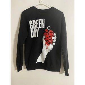 Green Day Size Small Men’s Band American Idiot Black Graphic Crewneck Shirt